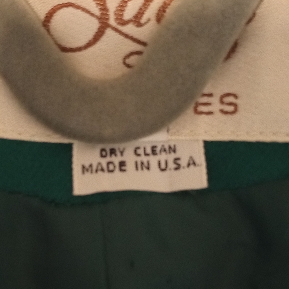 Saville Collar-less Kelly Green Blazer - Picture 6 of 9